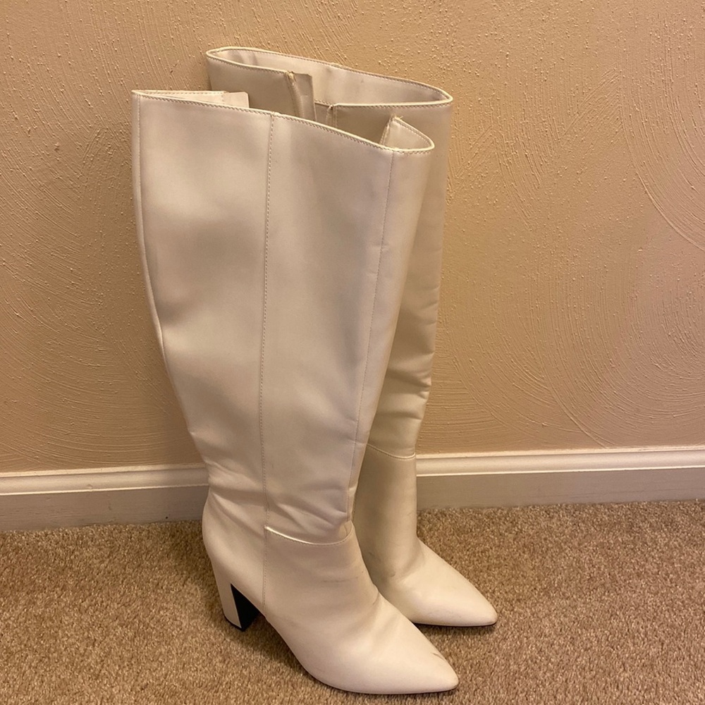 Forever twenty one white boots size 7.5